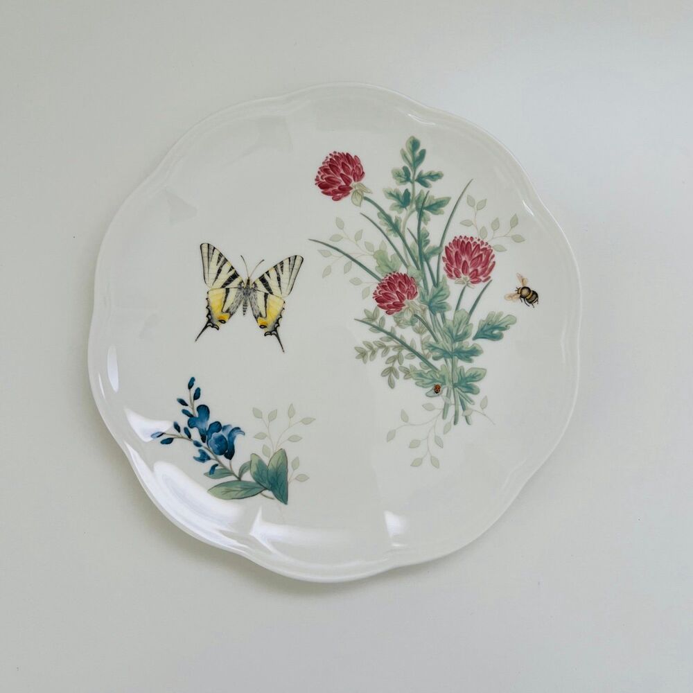 LENOX Butterfly Meadow Herbs Scalloped Edge Swallowtail Butterfly Accent Plate